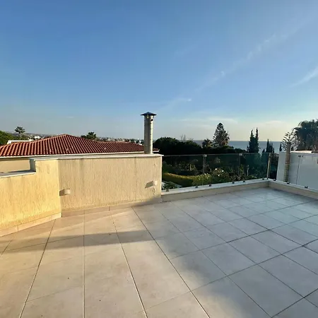 Coral Azure * Πάφος