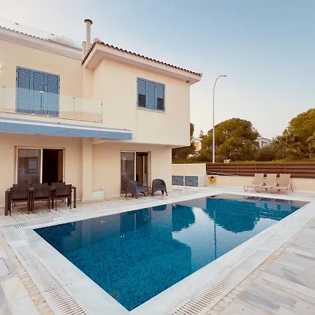 빌라 Coral Azure 파포스